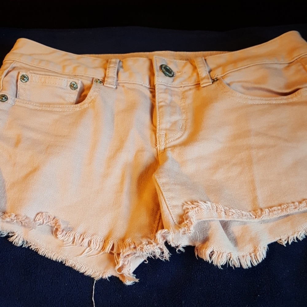 American Eagle pink Jean shorts